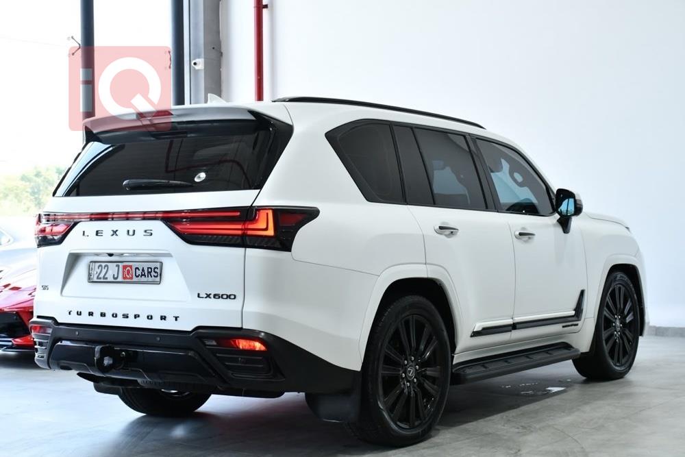 Lexus LX
